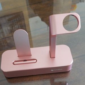 iPhone and watch charging station